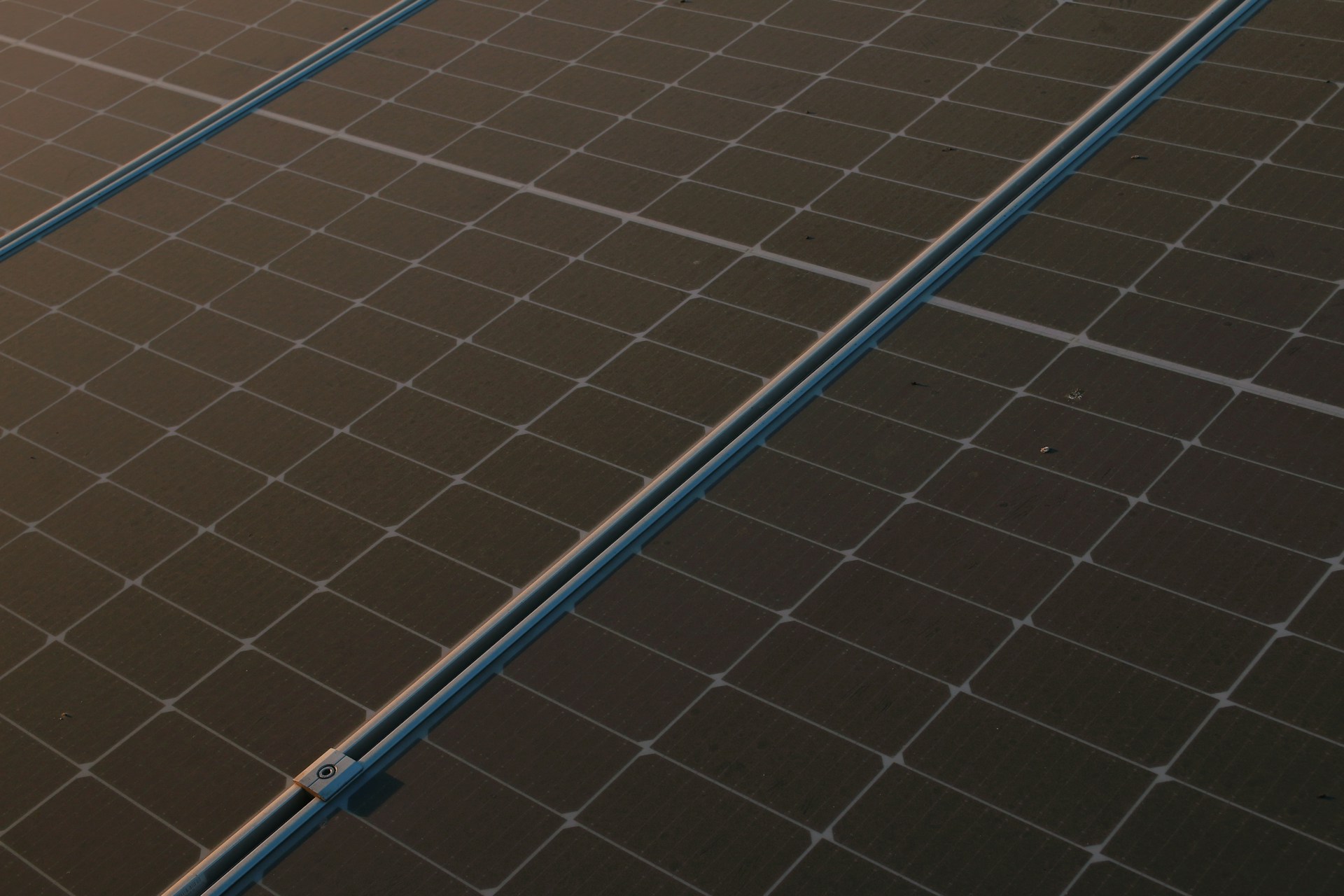 Tracker Solaire : Maximiser le rendement de vos panneaux photovoltaïques