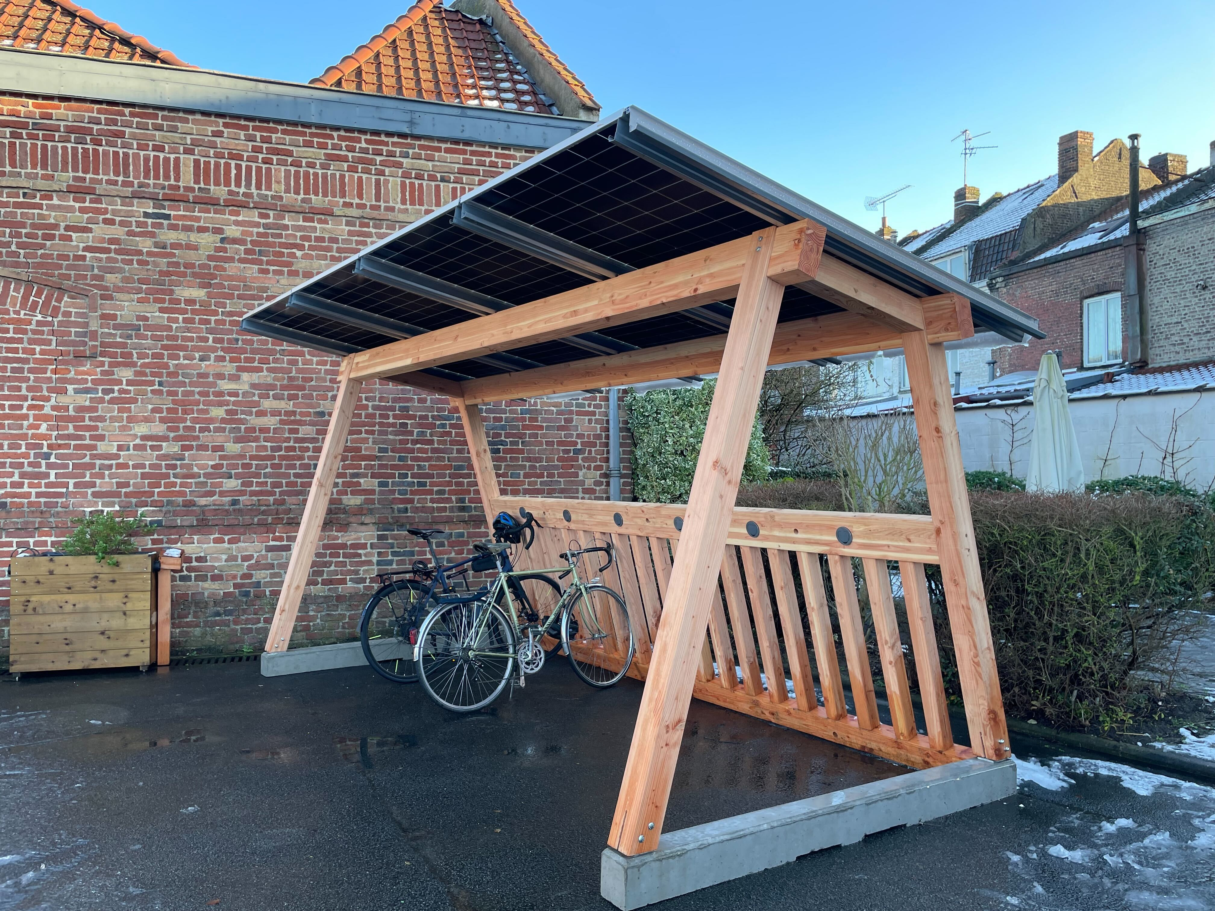 Rendement d'1 hectare de panneaux solaires